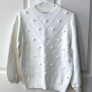 Simplee White Pom Pom Knit Sweater Chic Textured Cozy Winter Pullover.